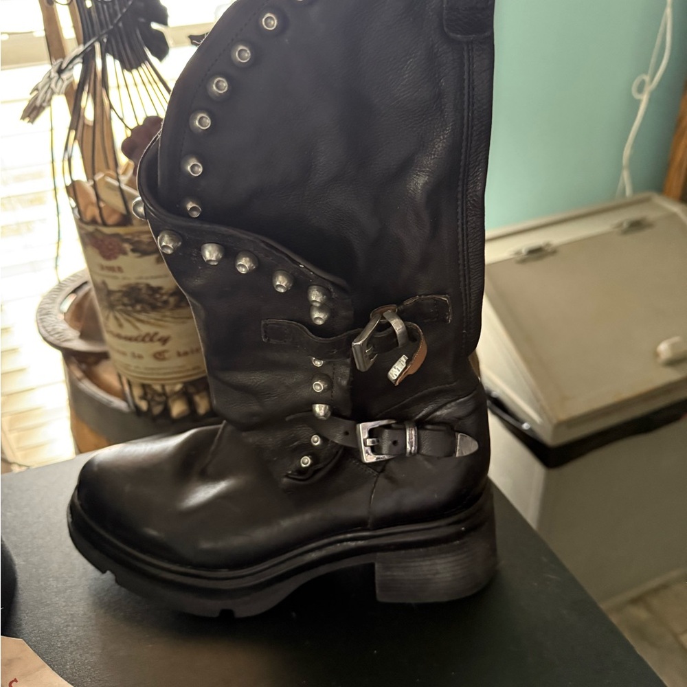 A.S.98 Black Leather Moto Boots with Buckle and Studs.  Size 9m.